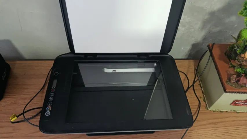 Impressora desk jet advantage 