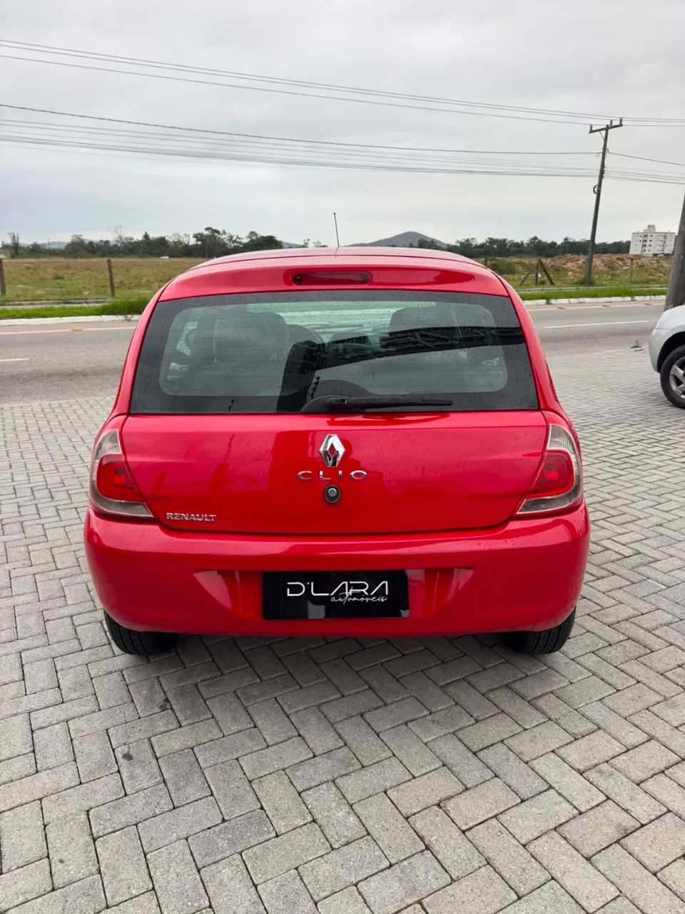 Renault Clio Authentique Hi-flex 1.0 16V 5P 2013 - Foto 3