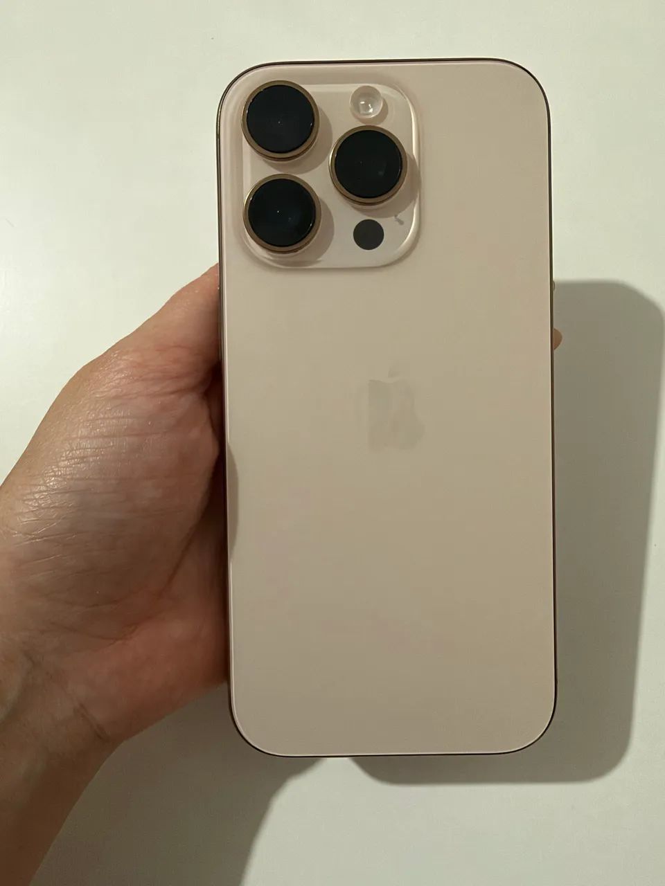 iPhone 16 Pro - Foto 3