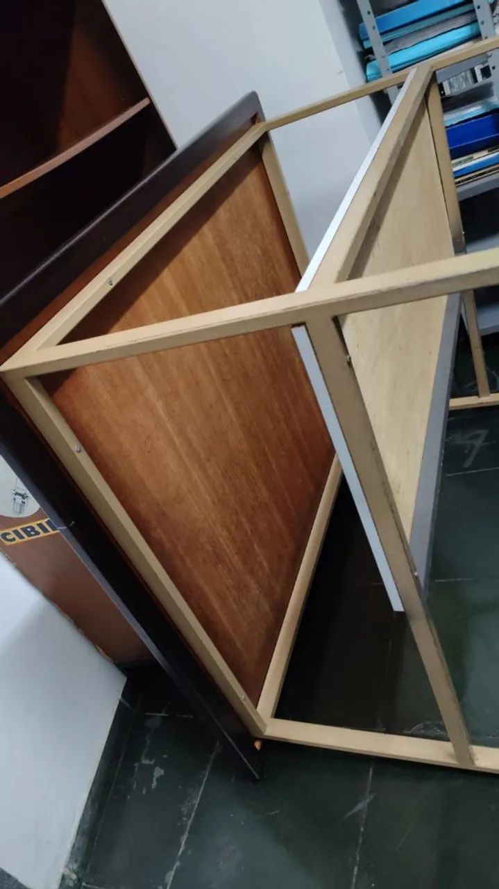 Mesa em MDF para escritório 
