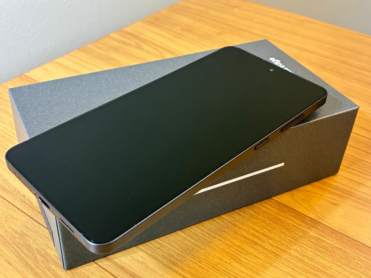 Samsung S25 Edge 512GB Impecável - Foto 4