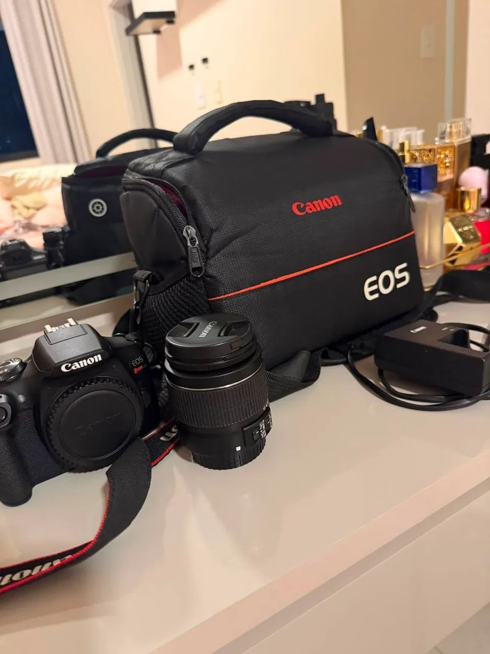 Câmera Canon EOS Rebel T7 à  - Foto 2