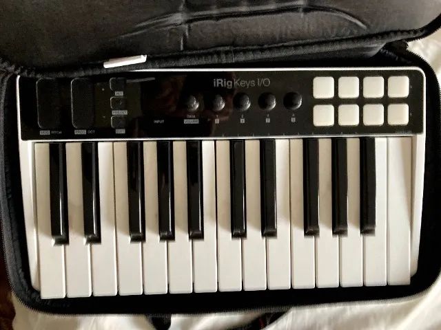Irig Keys I/O 25 com case original
