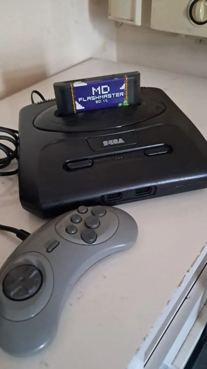 Mega Drive 3 tectoy placa rev2 com everdrive  - Foto 5