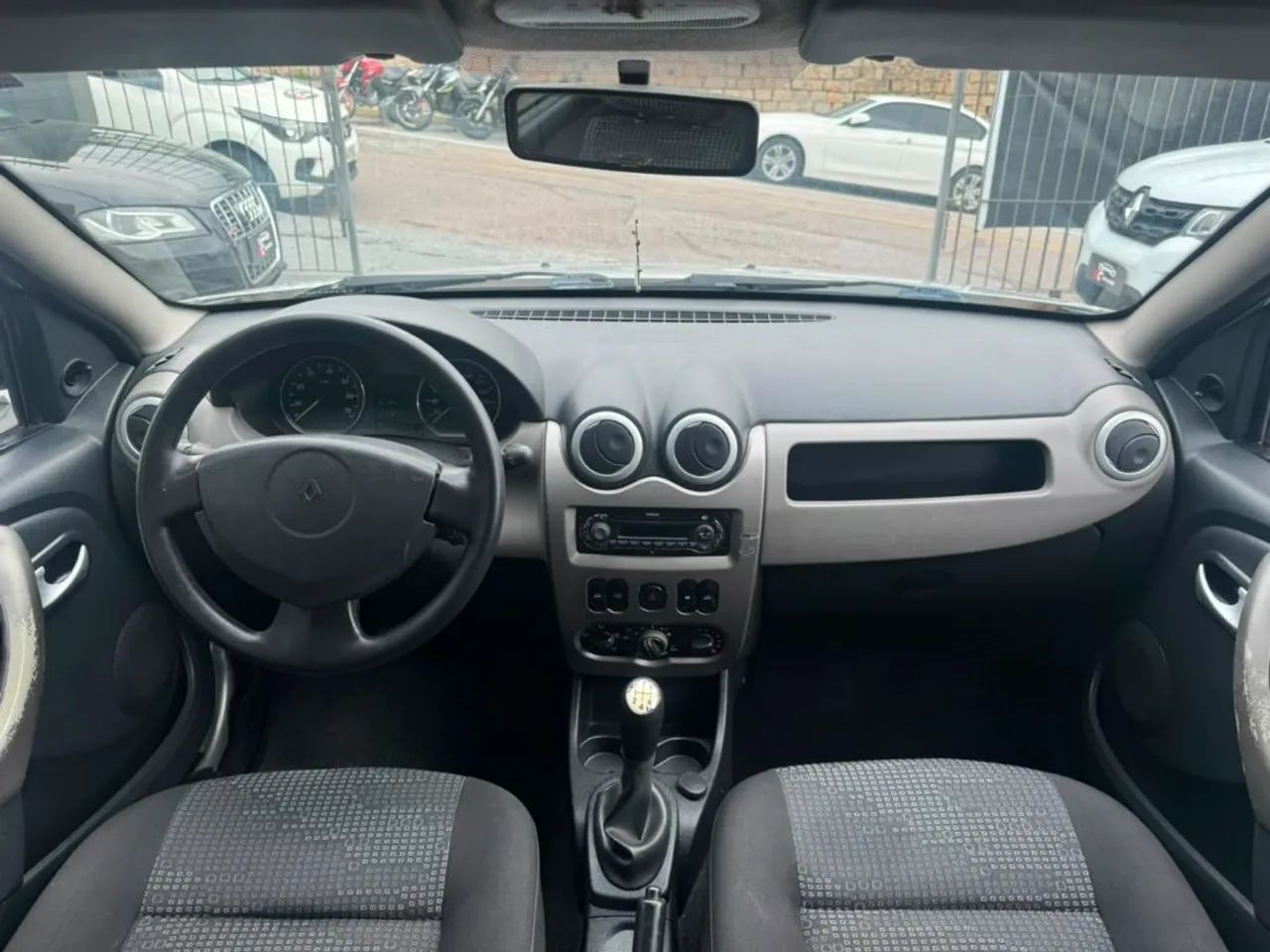 Renault Sandero Expression Flex 1.6 16V 5P 2011 - Foto 5