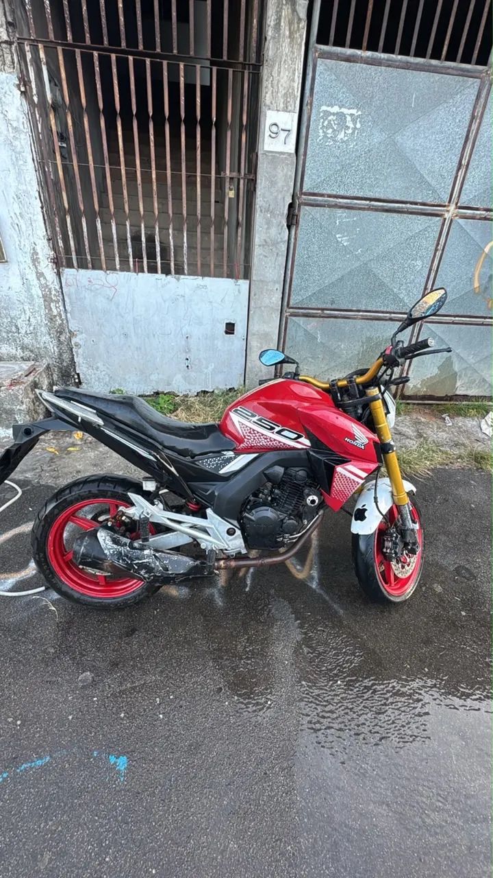 CB Twister 250 - Foto 2