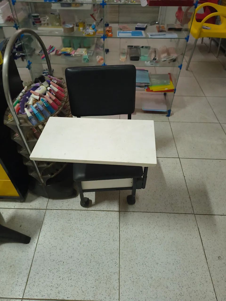 Cadeira manicure 