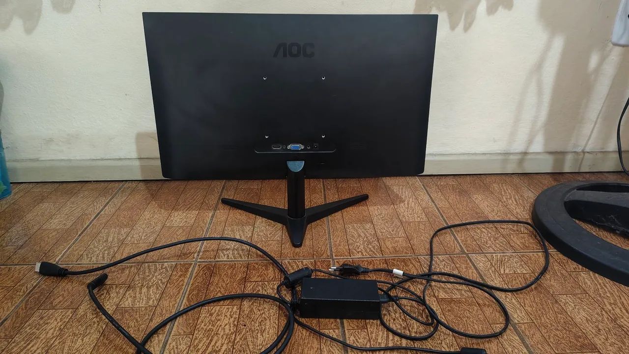 Monitor AOC de 21,5 polegadas resolução Full HD - Foto 2