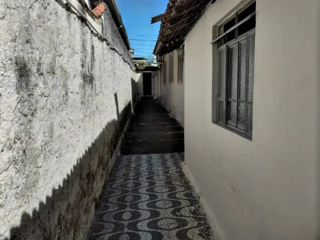 Casa de fundo, 2 quartos, centro pinheiral - Foto 2