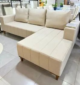 Sofá s. 2.50 com Chaise Linho DIVIDIMOS EM ATÉ 10X SEM JUROS - Foto 2