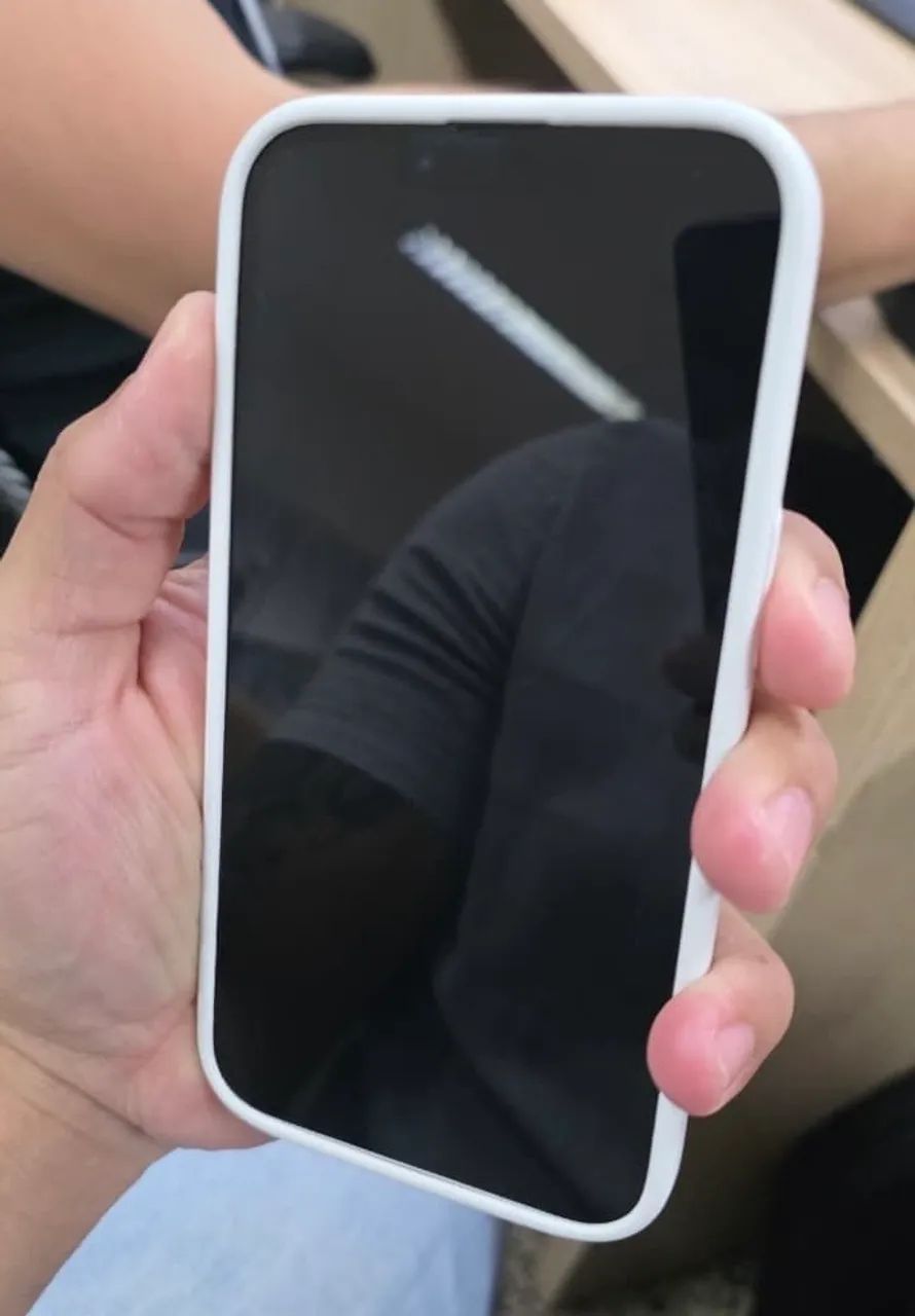 iPhone 16E  - Foto 5