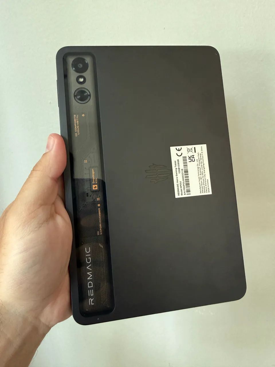 REDMAGIC Astra Tablet Gamer 9.06? OLED Snapdragon 8 Elite Faço OLX Pay - Foto 4