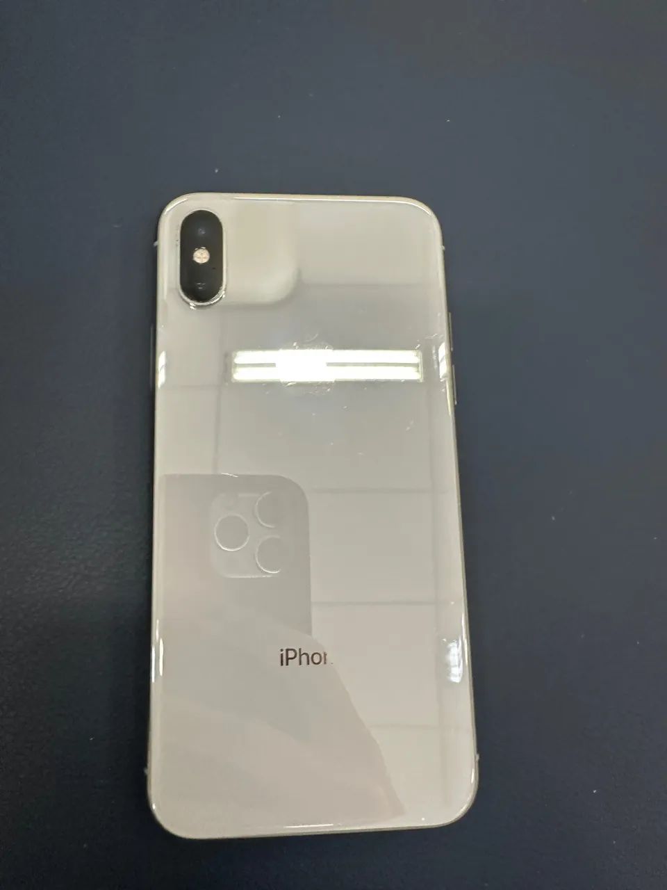 Vendo IPhone X com tela quebrada.  - Foto 2