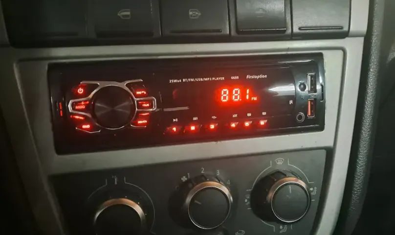 Som de carro rádio bluetooth USB  - Foto 3