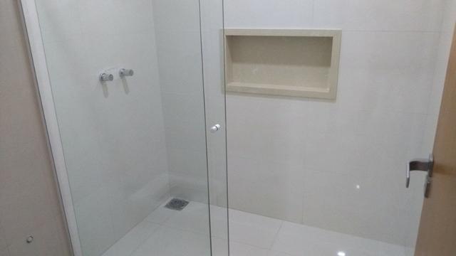 Samuel Pereira oferece: Casa Sobradinho RK 4 Suites Churrasqueira Alto Padrão - Foto 11