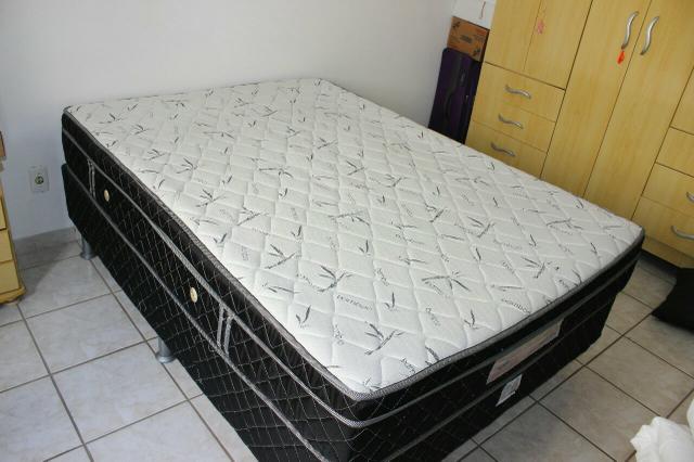 Cama box casal ( box e colchão) - Foto 2