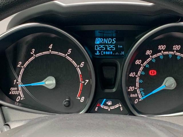 Ford New Fiesta Hatch TITANIUM 1.6 AUT - Foto 8