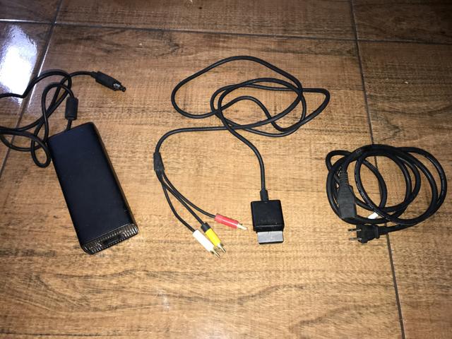 Xbox 360 Slim + Kinect - Foto 3