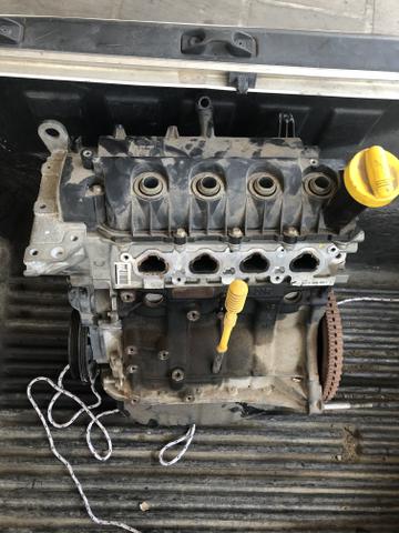 Motor extra Sandero 2016 4 cilindros com nota e garantia