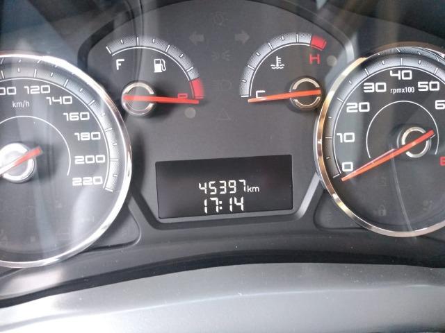 Gran Siena Essence 1.6 flex Dualogic 2013 43800km - Foto 7