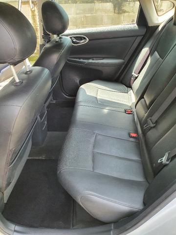 Nissan Sentra em excelente estado - Foto 2