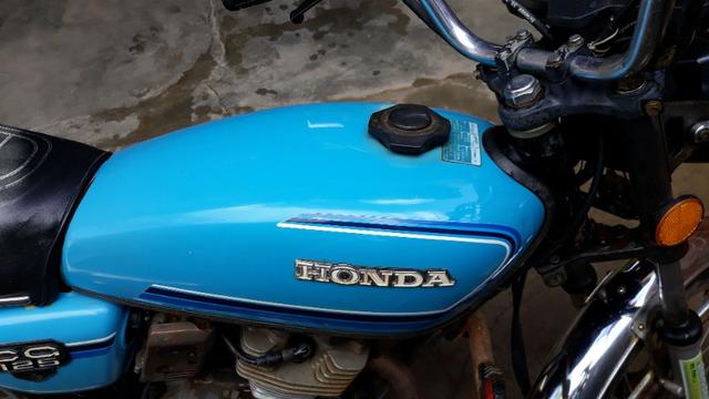 Moto relíquia 1982