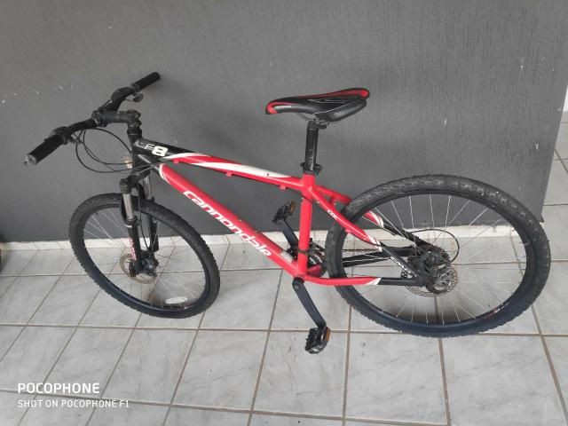 Bicicleta cannondale f5