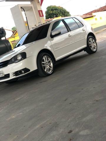 Golf 1.6 teto solar, carro impecável - Foto 2