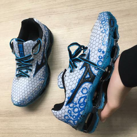 Tênis Mizuno Pro7