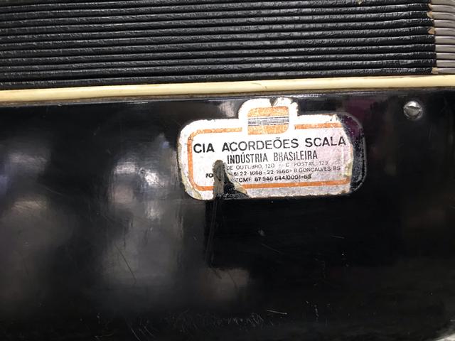 Acordeon / sanfona sacala 120 baixos reduzida elétrica linda original - Foto 2