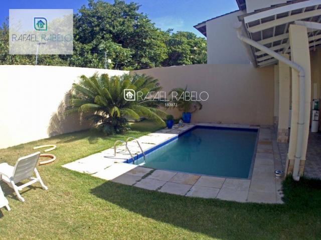 Casa duplex em condomínio no Eusébio