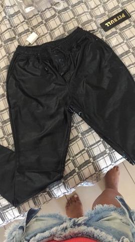 Calça pitbull de couro de 179 por 139 - Foto 2