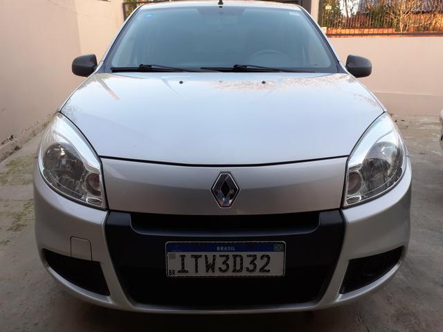 Sandero 1.0 impecável 2013