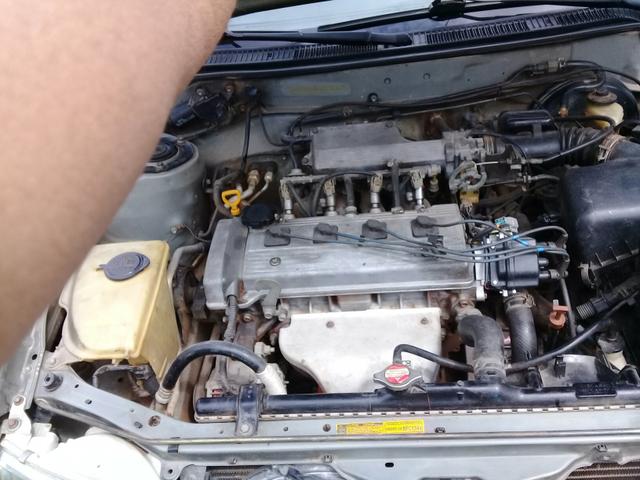 Vende um corola câmbio automático 2001 - Foto 4