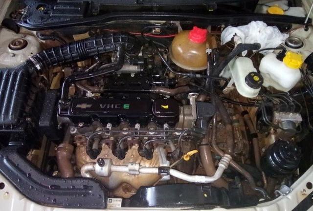 Chevrolet/classic ls bege - Foto 5
