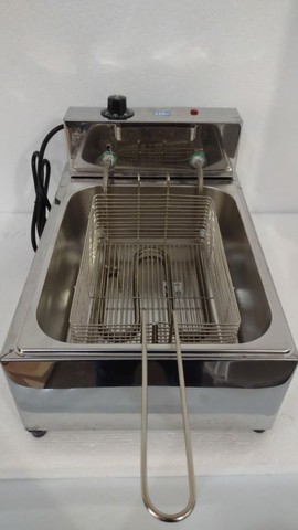 Fritadeira elétrica e tacho elétrico nova com garantia em inox 