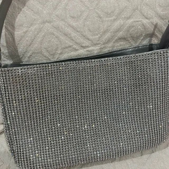 bolsa com brilhos prata - Foto 2