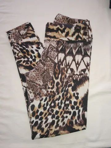 Calças legs estampadas  - Foto 5