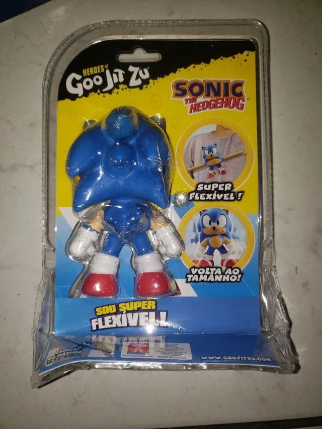 UM BONECO DO SONIC QUE ESTICA! 