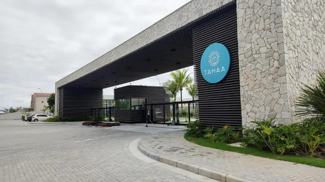 Oportunidade no Taha! 2 Lotes vizinhos no Tahaa, 361 m2, frente leste, melhor Localização