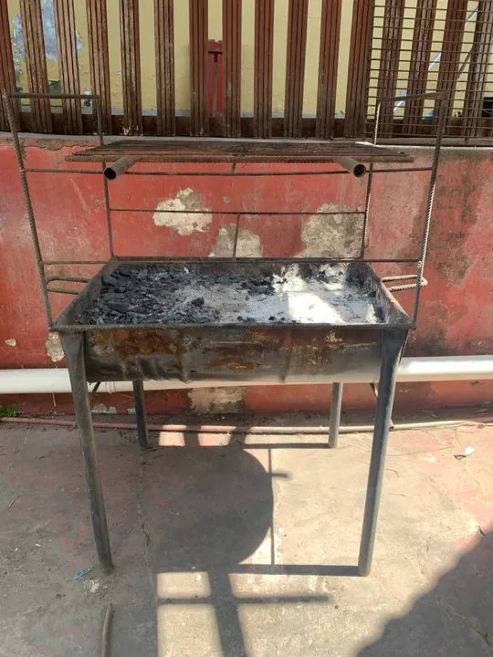 Churrasqueira de ferro