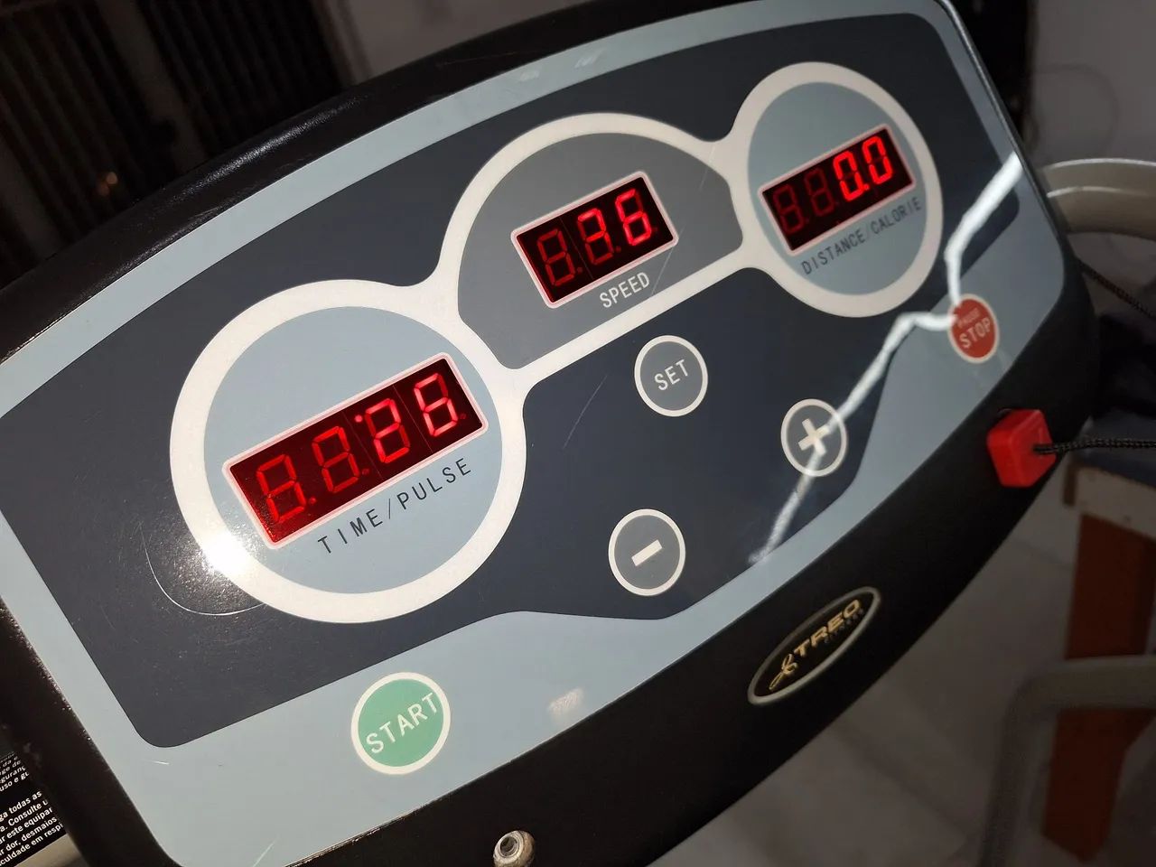 Esteira treo T 100 estado de Nova  - Foto 4