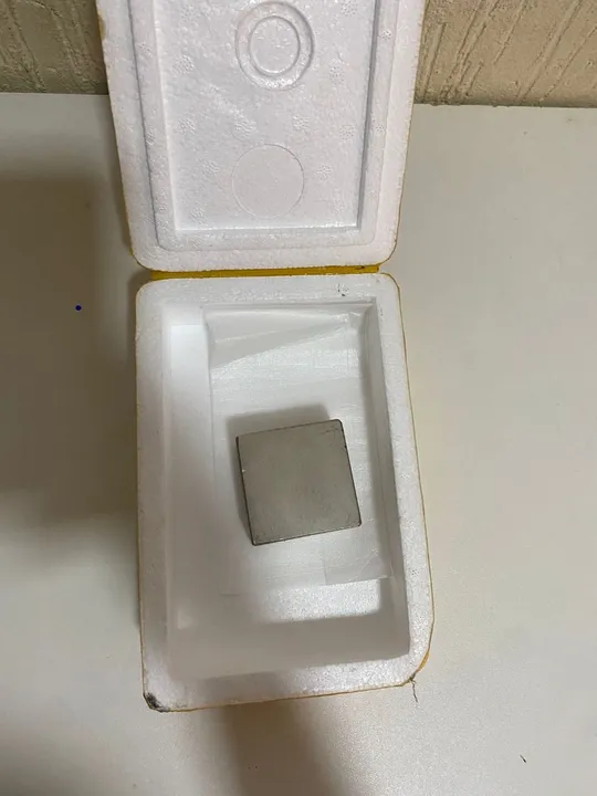 Imã de Neodímio Quadrado - Potente!