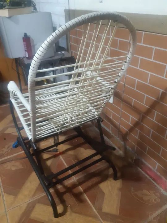 Cadeira de balanço em fibra sintética infantil - Foto 3