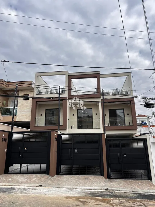 SOBRADOS A VENDA NA PENHA COM 3 DORMITÓRIOS E TERRAÇO GOURMET