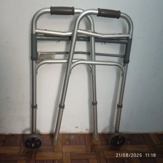 Andador