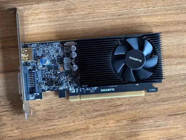 GT 1030 Placa de video NVIDEA 