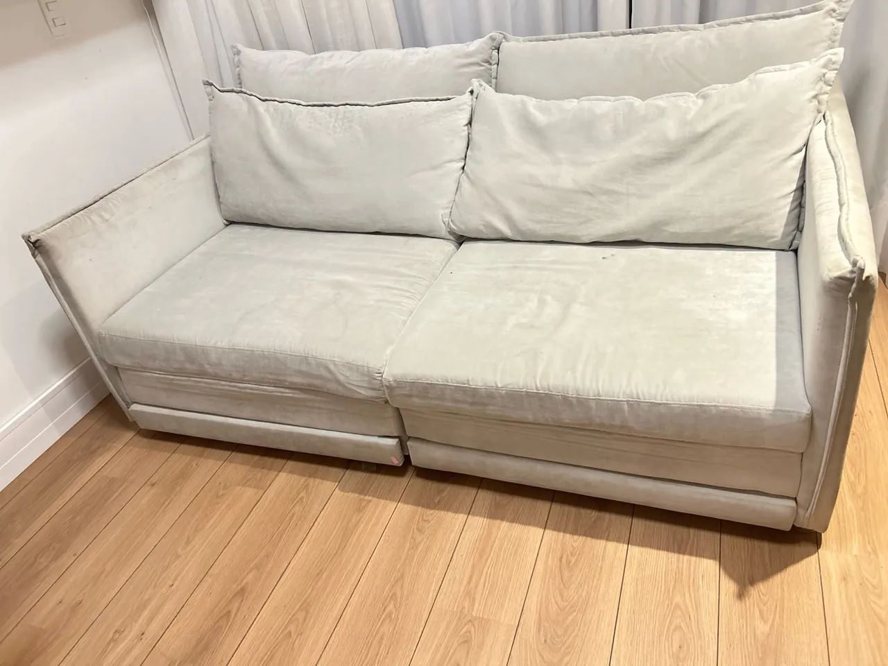 Sofá Cinza Claro - Foto 2