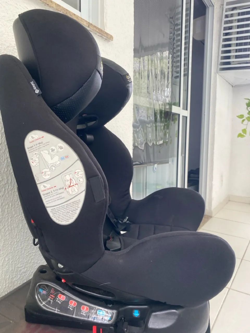 Cadeirinha Safety 1st multifix
