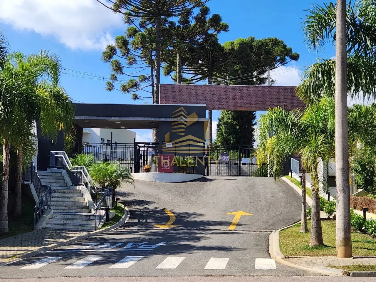 TERRENO EM CONDOMÍNIO à venda por R$ 439.000,00 no bairro Santa Cândida - CURITIBA / PR